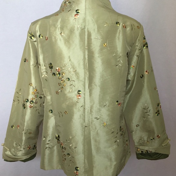 🎉2/$15🎉Womens Jacket Type Topper - Picture 3 of 8